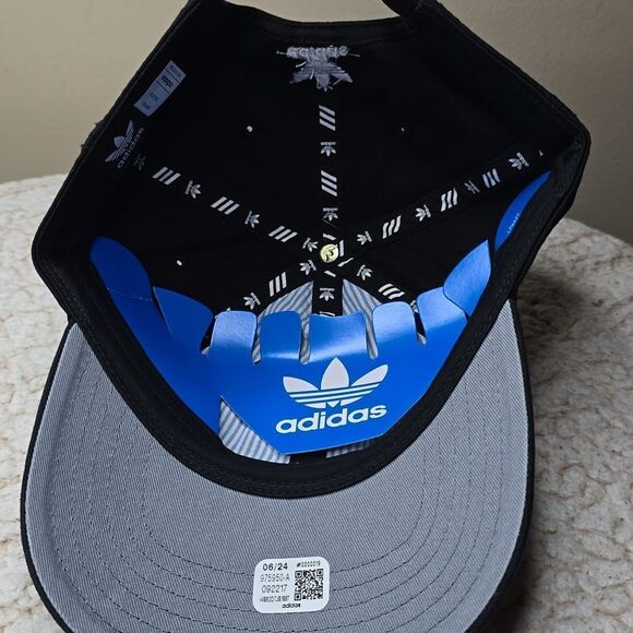 NWT Adidas Relaxed Strap-Back Hat Black OS - Picture 5 of 7